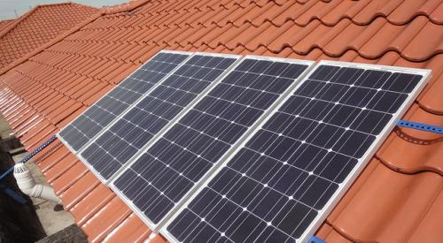 Nationwide clash over net metering threatens solar panel market
