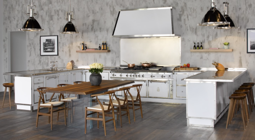 Custom kitchen design in white, Officine Gullo 