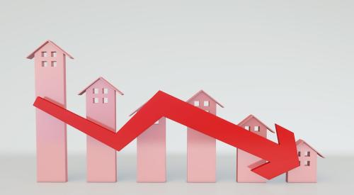 Falling red arrow against bar graph with houses