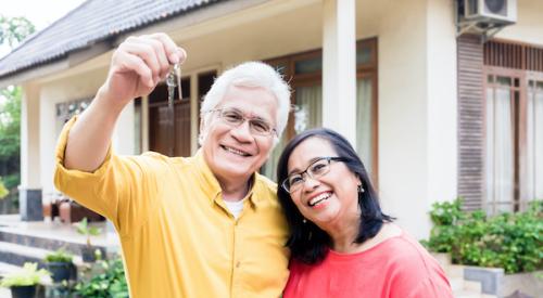 Retired Couple buying house